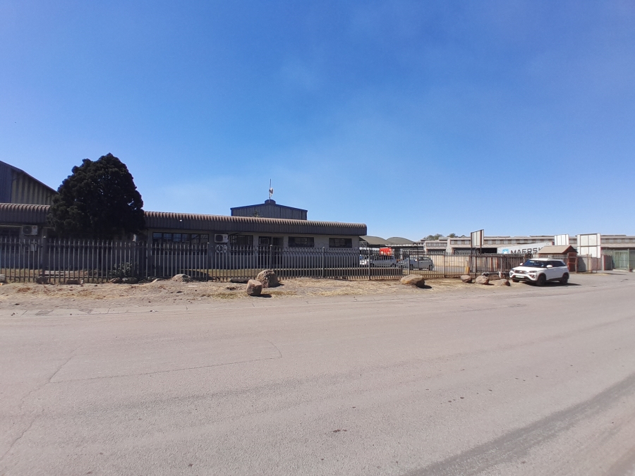 Commercial Property for Sale in Zinniaville North West